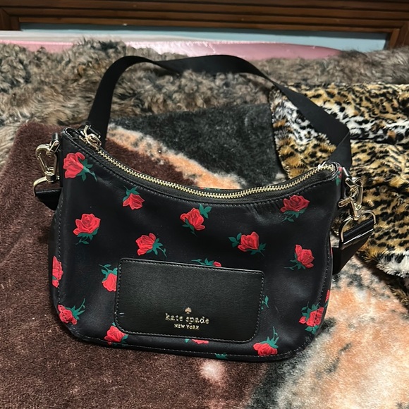 Kate Spade Black and Red Crossbody Bag with Floral Design - Picture 1 of 4